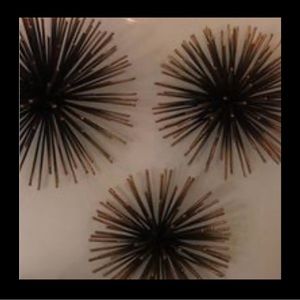 SEA URCHIN INSPIRED WALL DECOR